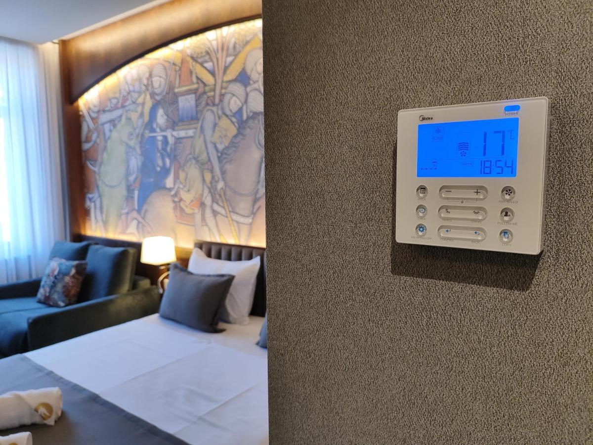 Orienta Hotel 기우므리 외부 사진