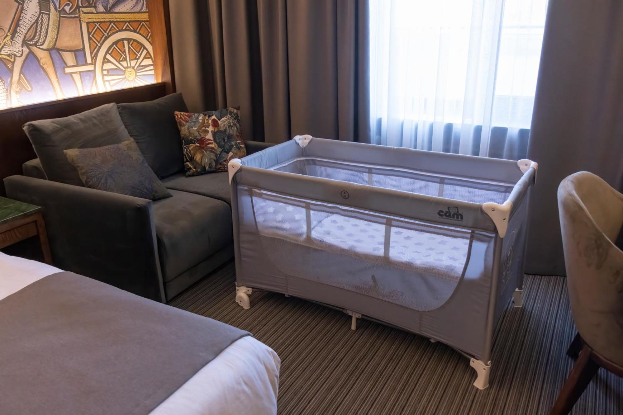 Orienta Hotel 기우므리 외부 사진