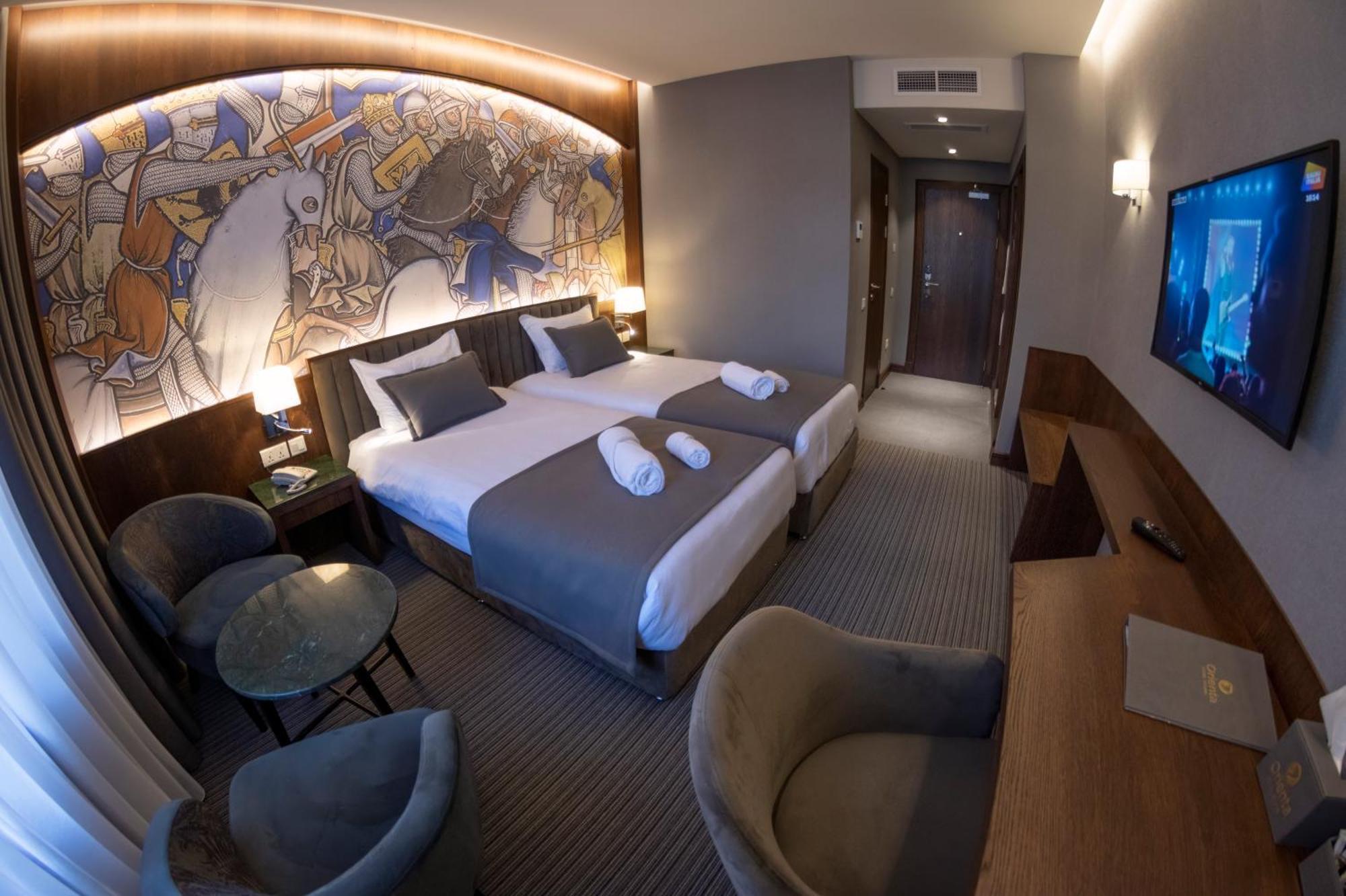 Orienta Hotel 기우므리 외부 사진