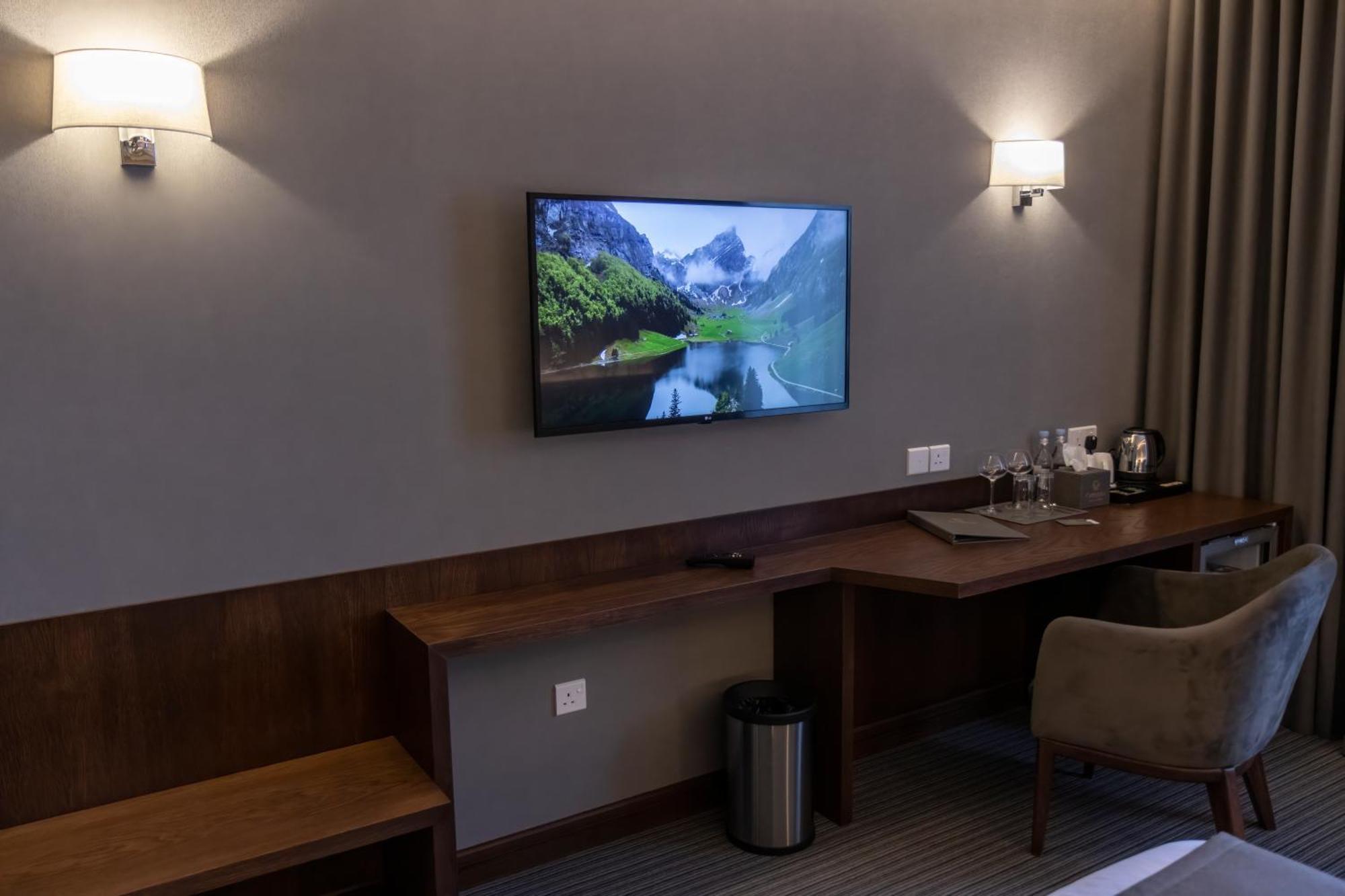 Orienta Hotel 기우므리 외부 사진